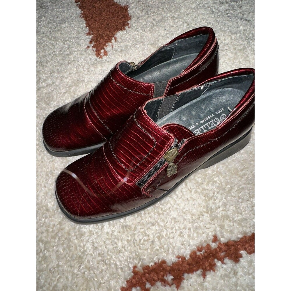 HELLE COMFORT Comfort Loafer Womens Size 6.5-7/37  Zip Round Toe Red